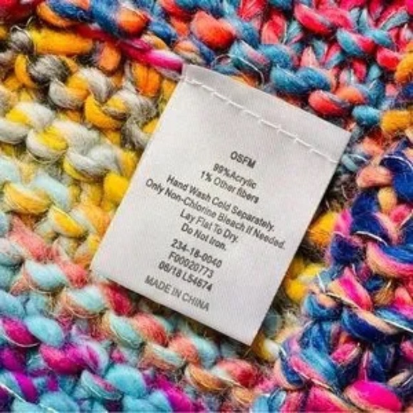 Handmade Multicolor Chunky Knit Infinity Scarf Cozy Winter Accessory One Size - Picture 4 of 8